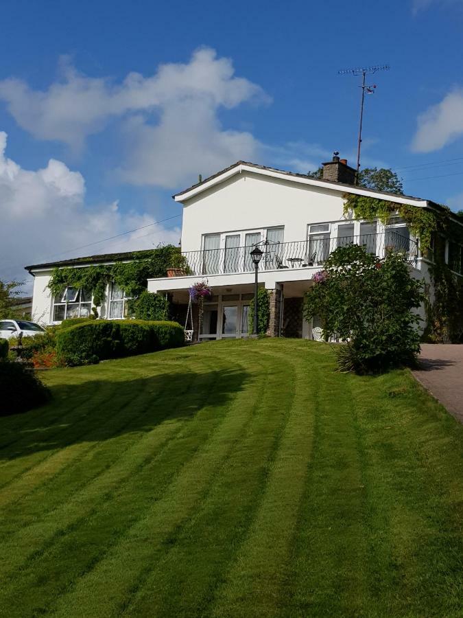 Clones 'Greenjoy - B&B Corconnelly Eksteriør bilde